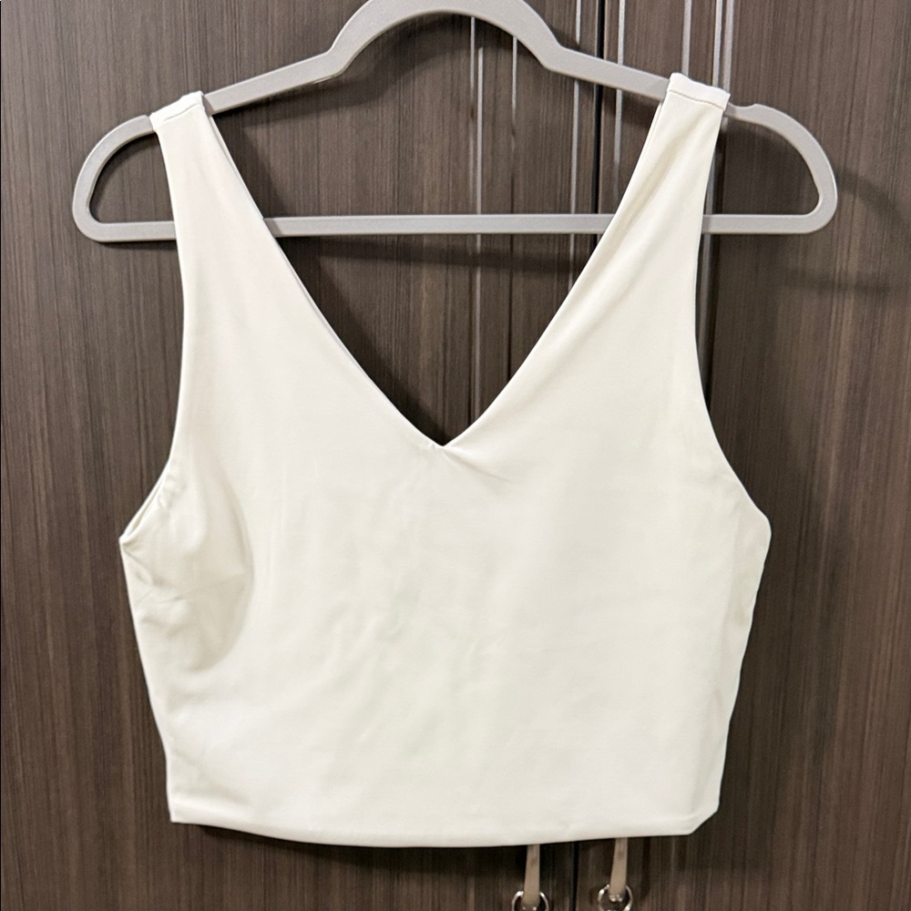 Forever 21 Cream‎ V-Neck Cropped Tank Top